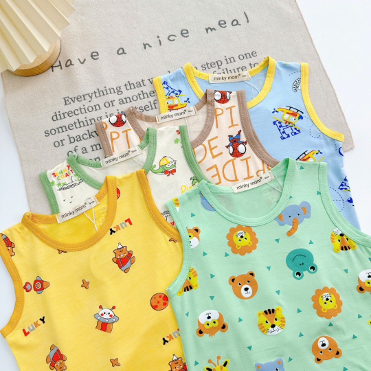 Bộ đồ mùa hè bé trai họa tiết máy bay trực thăng – Dễ thương, thoải mái