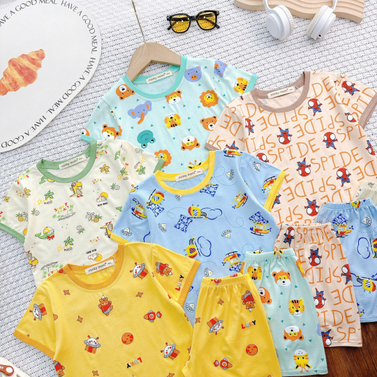 Bộ Quần Áo Bé Trai - Họa Tiết Động Vật Phi Hành Gia Dễ Thương