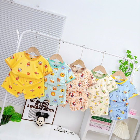 Bộ Quần Áo Bé Trai - Họa Tiết Người Nhện Dễ Thương