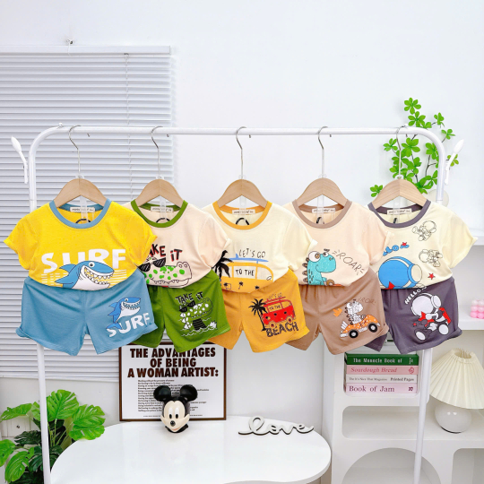 Bộ Đồ Bé Trai Họa Tiết Phi Hành Gia – Dễ Thương, Năng Động, Chất Liệu Mềm Mại